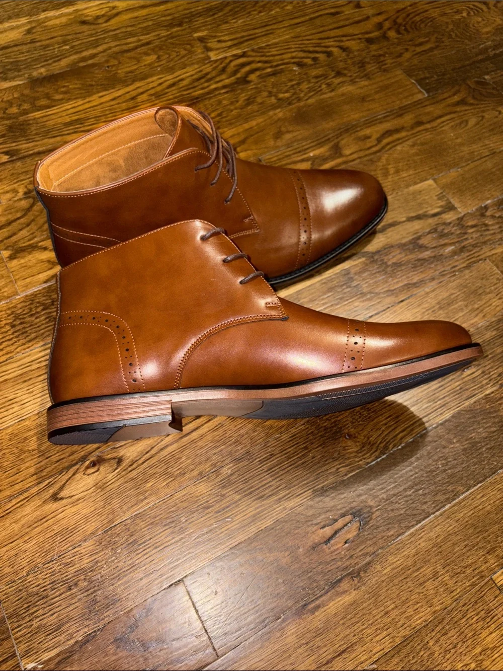 BRAND NEW! Men's Cognac Leather Lace-Up Boots